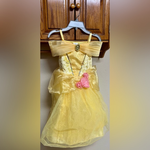 BNWT Disney Belle Gown SIZE 5/6 - Picture 3 of 16